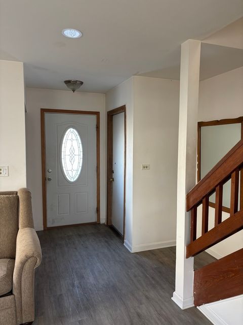 Tiny photo for 1122 Bradbury Circle, Carol Stream, IL 60188 (MLS # 12544928)