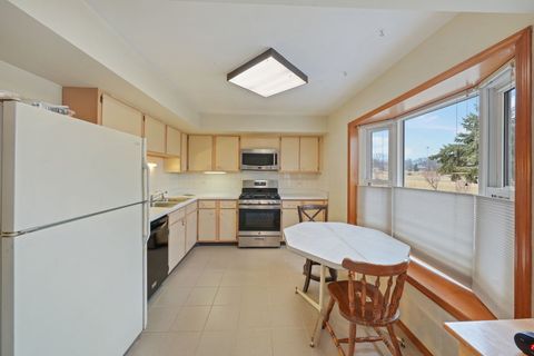 Tiny photo for 184 S Circle Avenue, Bloomingdale, IL 60108 (MLS # 12579111)