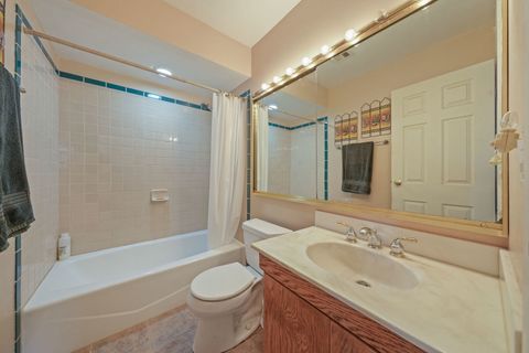 Tiny photo for 184 S Circle Avenue, Bloomingdale, IL 60108 (MLS # 12579111)