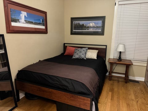 Tiny photo for 867 W Cornelia Avenue #1, Chicago, IL 60657 (MLS # 12686217)
