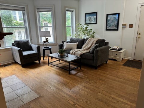 Tiny photo for 867 W Cornelia Avenue #1, Chicago, IL 60657 (MLS # 12686217)