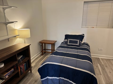 Tiny photo for 867 W Cornelia Avenue #1, Chicago, IL 60657 (MLS # 12686217)