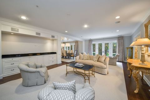 Tiny photo for 462 Pennsylvania Avenue #1S, Glen Ellyn, IL 60137 (MLS # 12498425)