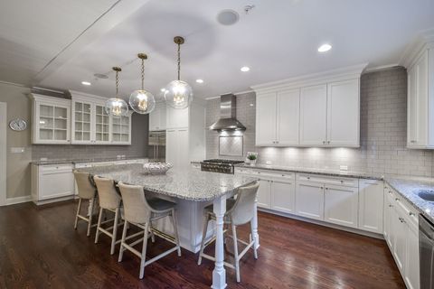 Tiny photo for 462 Pennsylvania Avenue #1S, Glen Ellyn, IL 60137 (MLS # 12498425)