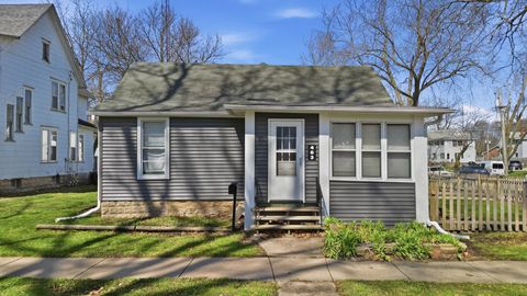 Photo of 403 S 8th Street, DeKalb, IL 60115 (MLS # 12615291)