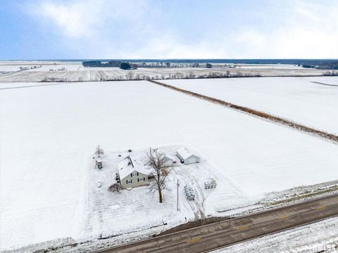 Tiny photo for 7302 HOFFMAN Road, Centralia, IL 62801 (MLS # EB460673)