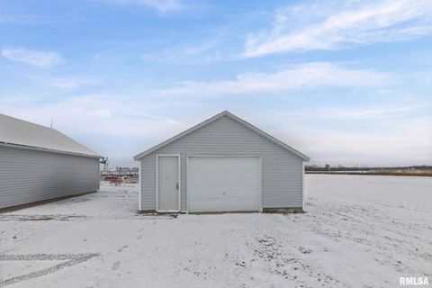 Tiny photo for 7302 HOFFMAN Road, Centralia, IL 62801 (MLS # EB460673)