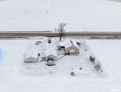 Tiny photo for 7302 HOFFMAN Road, Centralia, IL 62801 (MLS # EB460673)