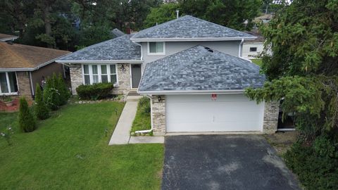 Tiny photo for 16138 Lockwood Avenue, Oak Forest, IL 60452 (MLS # 12476256)