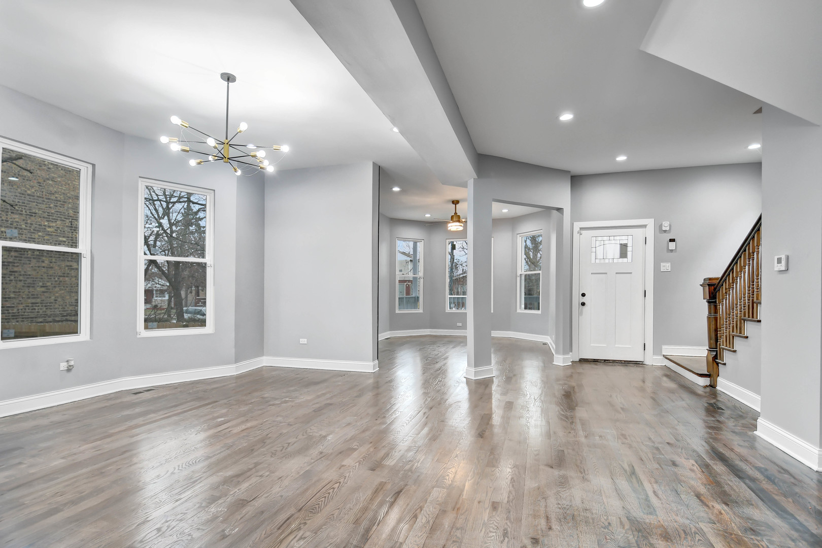 1520 W 103rd Street