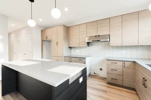 Tiny photo for 4167 S Halsted Street, Chicago, IL 60609 (MLS # 12527292)