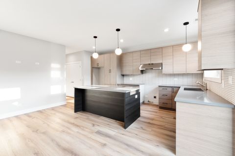Tiny photo for 4167 S Halsted Street, Chicago, IL 60609 (MLS # 12527292)