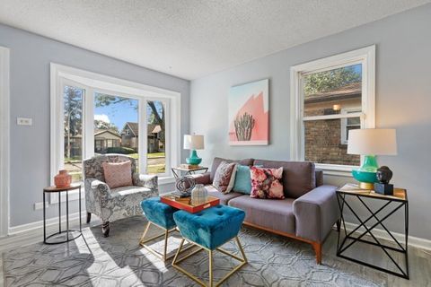 Tiny photo for 12230 S Elizabeth Street, Chicago, IL 60643 (MLS # 12587036)