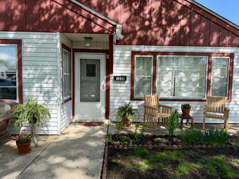 Tiny photo for 9125 S 51st Avenue, Oak Lawn, IL 60453 (MLS # 12632619)