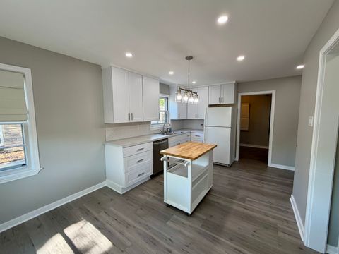 Tiny photo for 9125 S 51st Avenue, Oak Lawn, IL 60453 (MLS # 12632619)