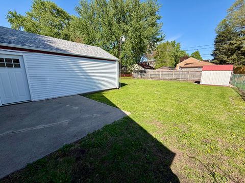 Tiny photo for 9125 S 51st Avenue, Oak Lawn, IL 60453 (MLS # 12632619)