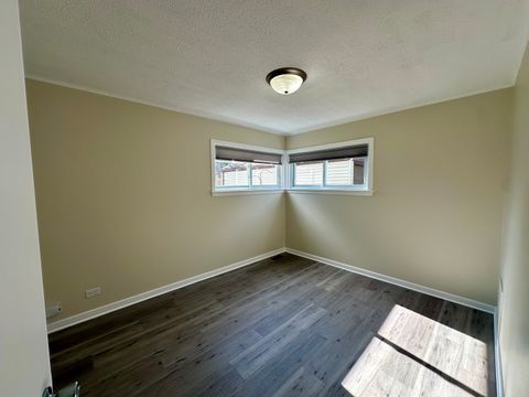 Tiny photo for 9125 S 51st Avenue, Oak Lawn, IL 60453 (MLS # 12632619)
