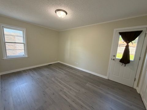 Tiny photo for 9125 S 51st Avenue, Oak Lawn, IL 60453 (MLS # 12632619)