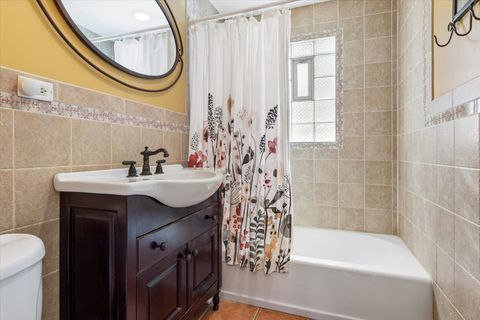 Tiny photo for 4532 Sherwood Avenue, Downers Grove, IL 60515 (MLS # 12678695)