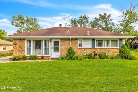 Photo of 115 Shabbona Drive, Park Forest, IL 60466 (MLS # 12485825)