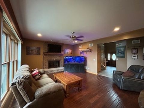 Tiny photo for 2861 Meadow Path Path, New Lenox, IL 60451 (MLS # 12459032)