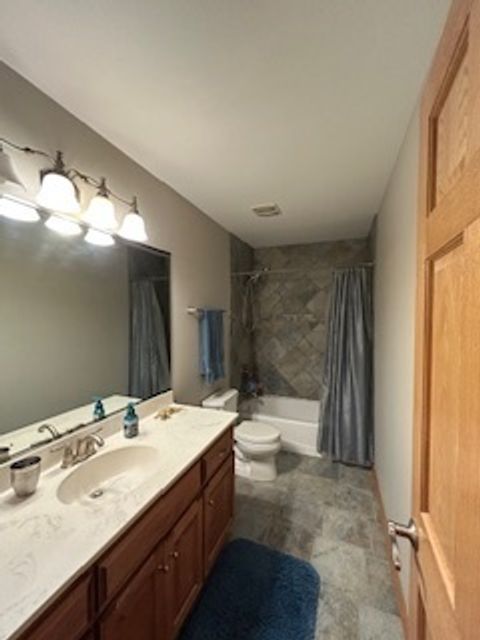 Tiny photo for 2861 Meadow Path Path, New Lenox, IL 60451 (MLS # 12459032)