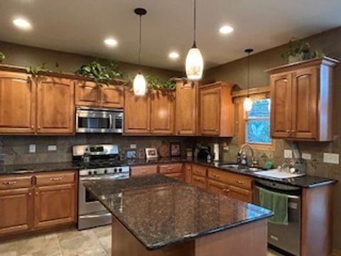 Tiny photo for 2861 Meadow Path Path, New Lenox, IL 60451 (MLS # 12459032)