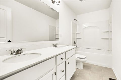 Tiny photo for 17350 S Victoria Lane, Lockport, IL 60441 (MLS # 12595881)