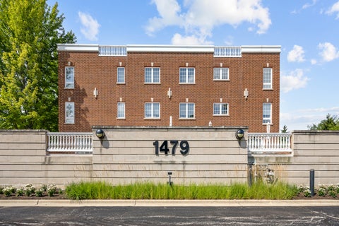 Tiny photo for 1479 N MILWAUKEE Avenue #307, Libertyville, IL 60048 (MLS # 12729557)