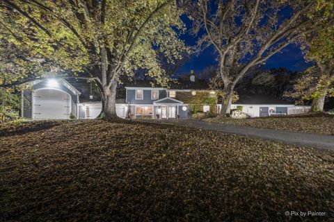 A home in Barrington Hills