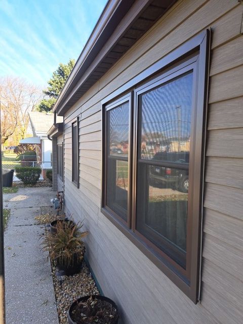 Tiny photo for 7807 Parkside Avenue, Burbank, IL 60459 (MLS # 12518109)