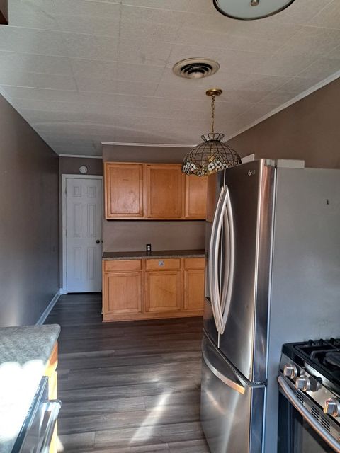 Tiny photo for 7807 Parkside Avenue, Burbank, IL 60459 (MLS # 12518109)