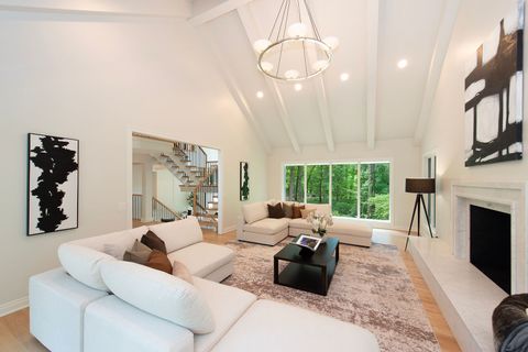 Tiny photo for 1221 Loch Lane, Lake Forest, IL 60045 (MLS # 12687506)