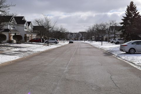 Tiny photo for 939 Mesa Drive, Lake In The Hills, IL 60156 (MLS # 12550030)