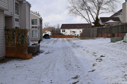 Tiny photo for 939 Mesa Drive, Lake In The Hills, IL 60156 (MLS # 12550030)