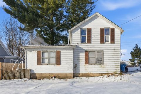 Tiny photo for 529 N 5th Street, Savanna, IL 61074 (MLS # 12572301)