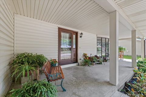Tiny photo for 2504 Jordan Drive, Champaign, IL 61822 (MLS # 12474692)