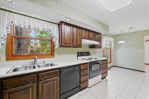 Tiny photo for 2504 Jordan Drive, Champaign, IL 61822 (MLS # 12474692)