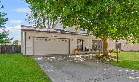 Tiny photo for 2504 Jordan Drive, Champaign, IL 61822 (MLS # 12474692)
