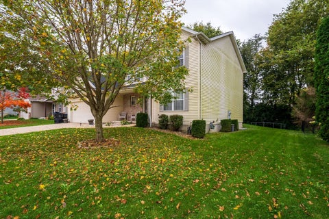Tiny photo for 2612 Grey Fox Trail, Bloomington, IL 61705 (MLS # 12772532)