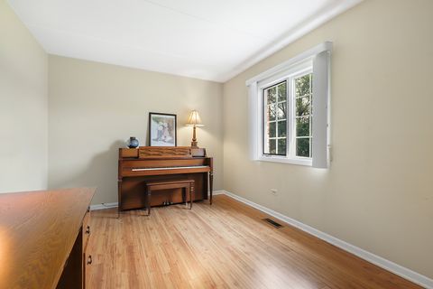 Tiny photo for 6223 Lakepark Lane #A, Willowbrook, IL 60527 (MLS # 12477181)