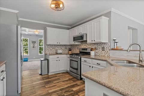 Tiny photo for 11576 Lancaster Street, Huntley, IL 60142 (MLS # 12466829)