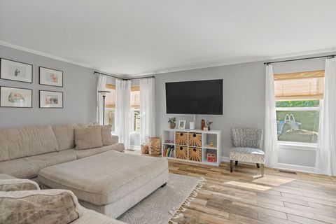 Tiny photo for 11576 Lancaster Street, Huntley, IL 60142 (MLS # 12466829)