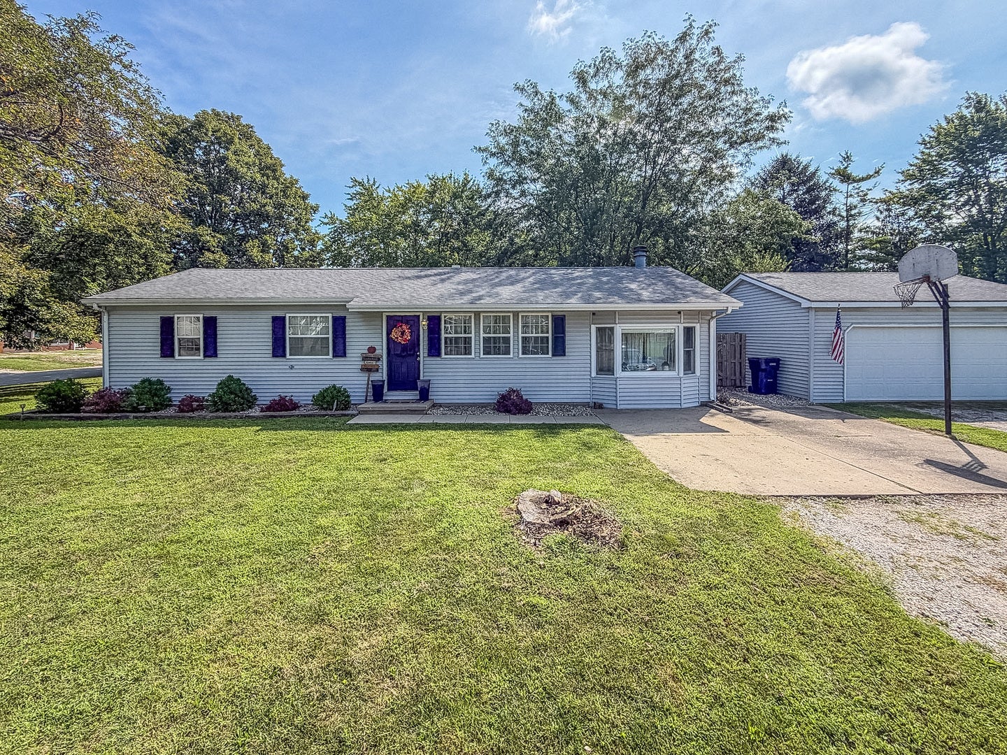 810 N 4th Street
