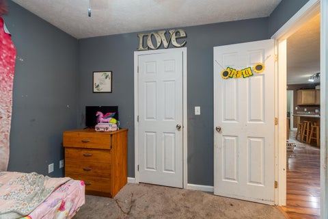Tiny photo for 11203 MURRAH Road, Marion, IL 62959 (MLS # 100539086)