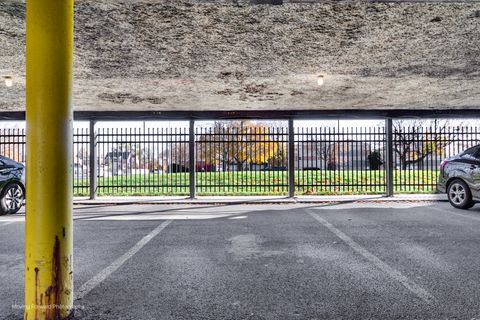 Tiny photo for 9820 S Pulaski Road #314, Oak Lawn, IL 60453 (MLS # 12515957)