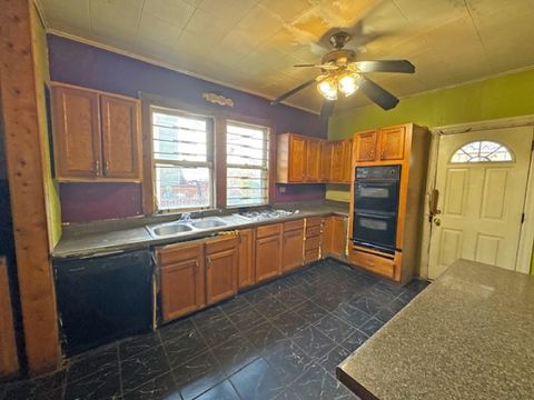 Tiny photo for 938 N Leamington Avenue, Chicago, IL 60651 (MLS # 12533419)