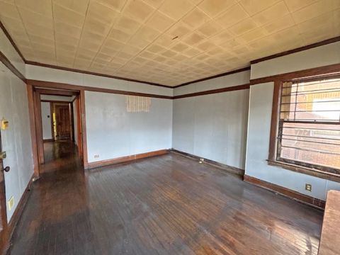 Tiny photo for 938 N Leamington Avenue, Chicago, IL 60651 (MLS # 12533419)