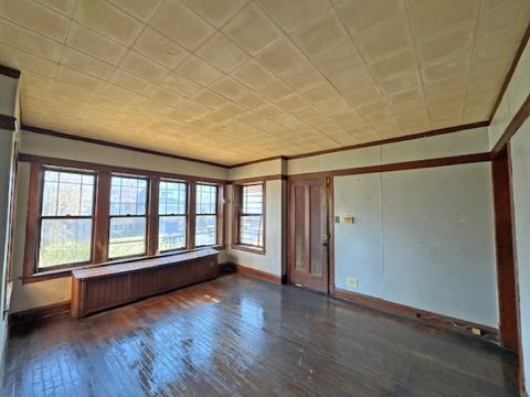 Tiny photo for 938 N Leamington Avenue, Chicago, IL 60651 (MLS # 12533419)