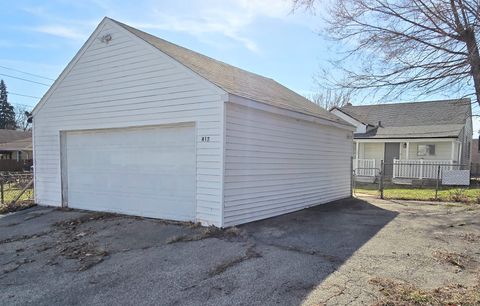Tiny photo for 417 S Lewis Avenue, Waukegan, IL 60085 (MLS # 12604435)